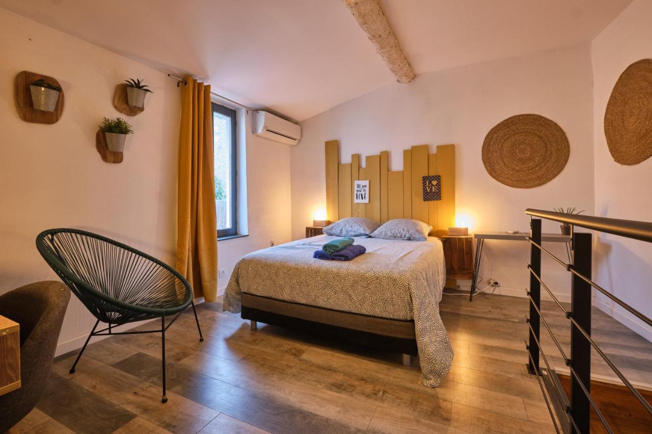 Melina - Jacuzzi - Maison Avec Cour Climatisee Proche Cite Medieval Carcassonne Eksteriør bilde